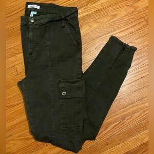GOOD AMERICAN OD Olive Skinny Cargo Pants, Stretch Twill Sz 30/10 Thigh Pits